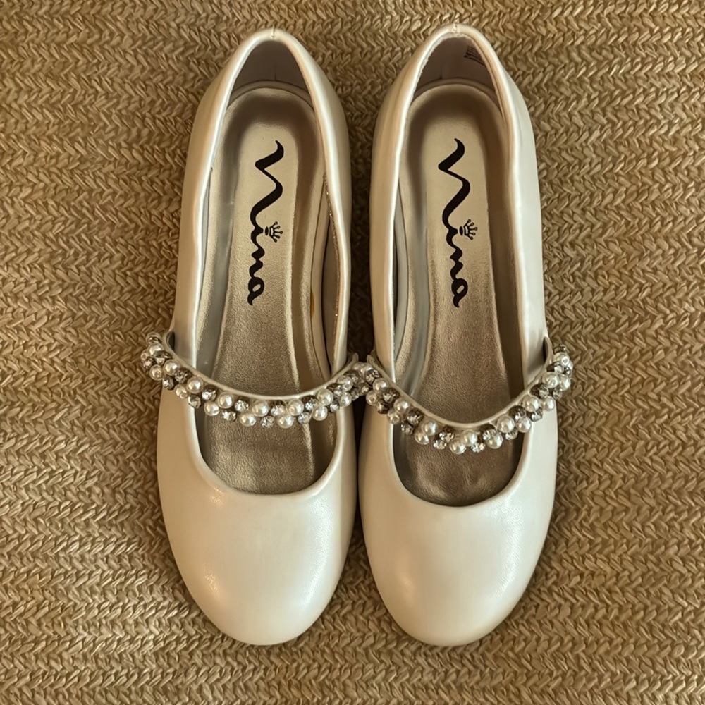 NEW Nina Nataly ballet flats